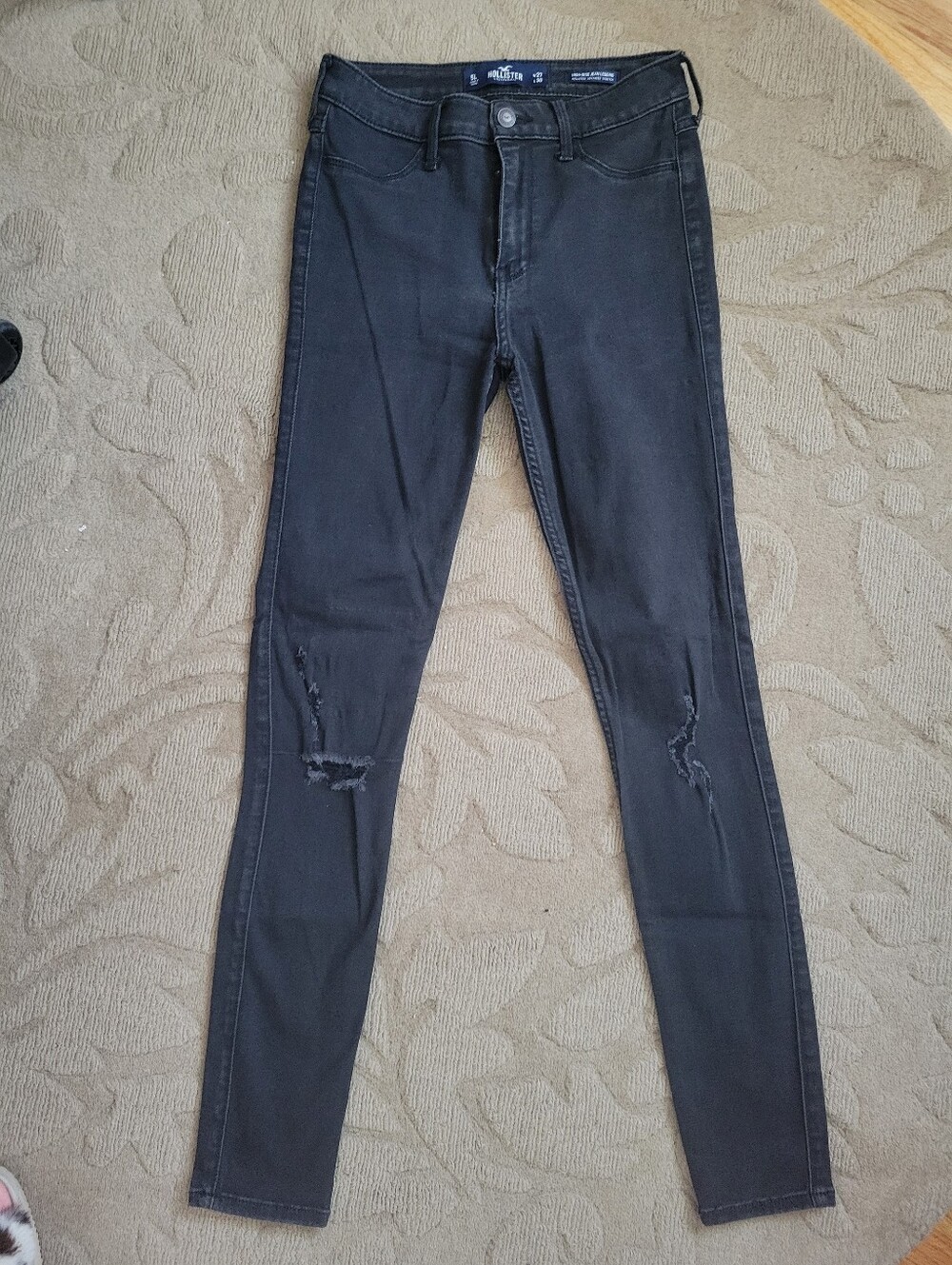 Hollister Skinny Jeans with Knee Distress